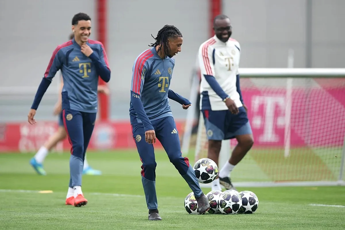 Bayern planning to reward Olise with new long-term contract
