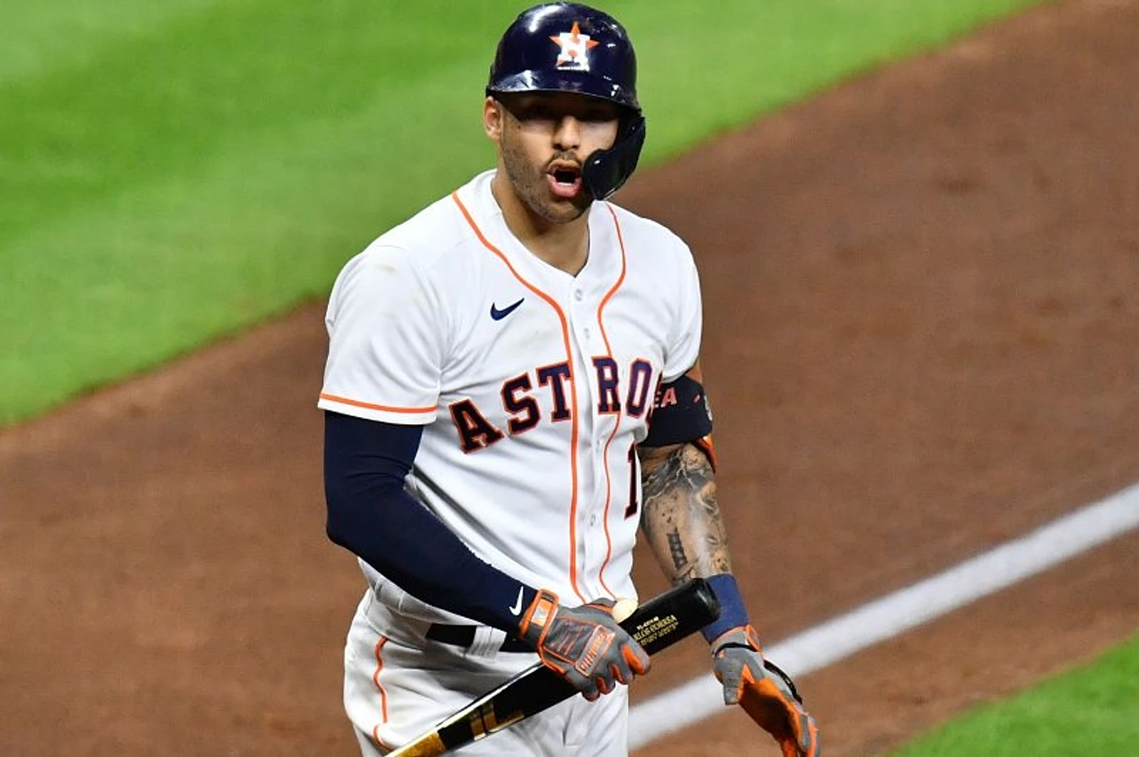 Houston Astros SS Carlos Correa expected to undergo season-ending ankle surgery