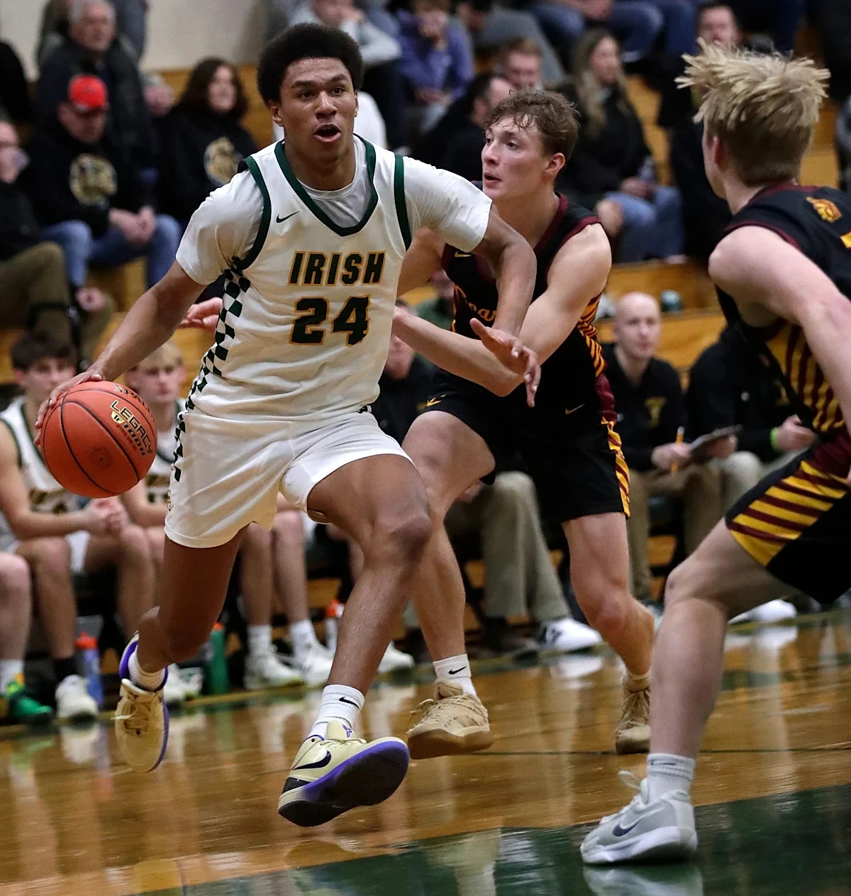 Freedom basketball star Donovan Davis commits to Iowa State
