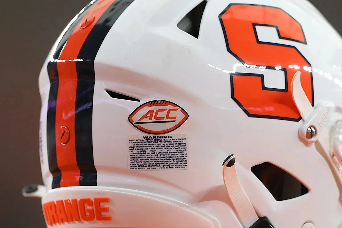 Syracuse hires top Notre Dame assistant for key football oversight role