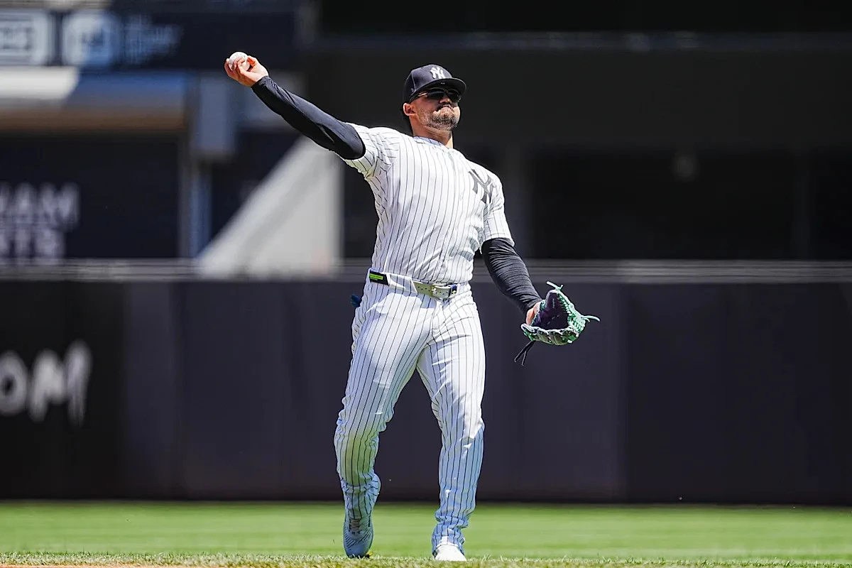 Yankees' Jasson Domínguez makes highlight reel catch, leaves on medical cart