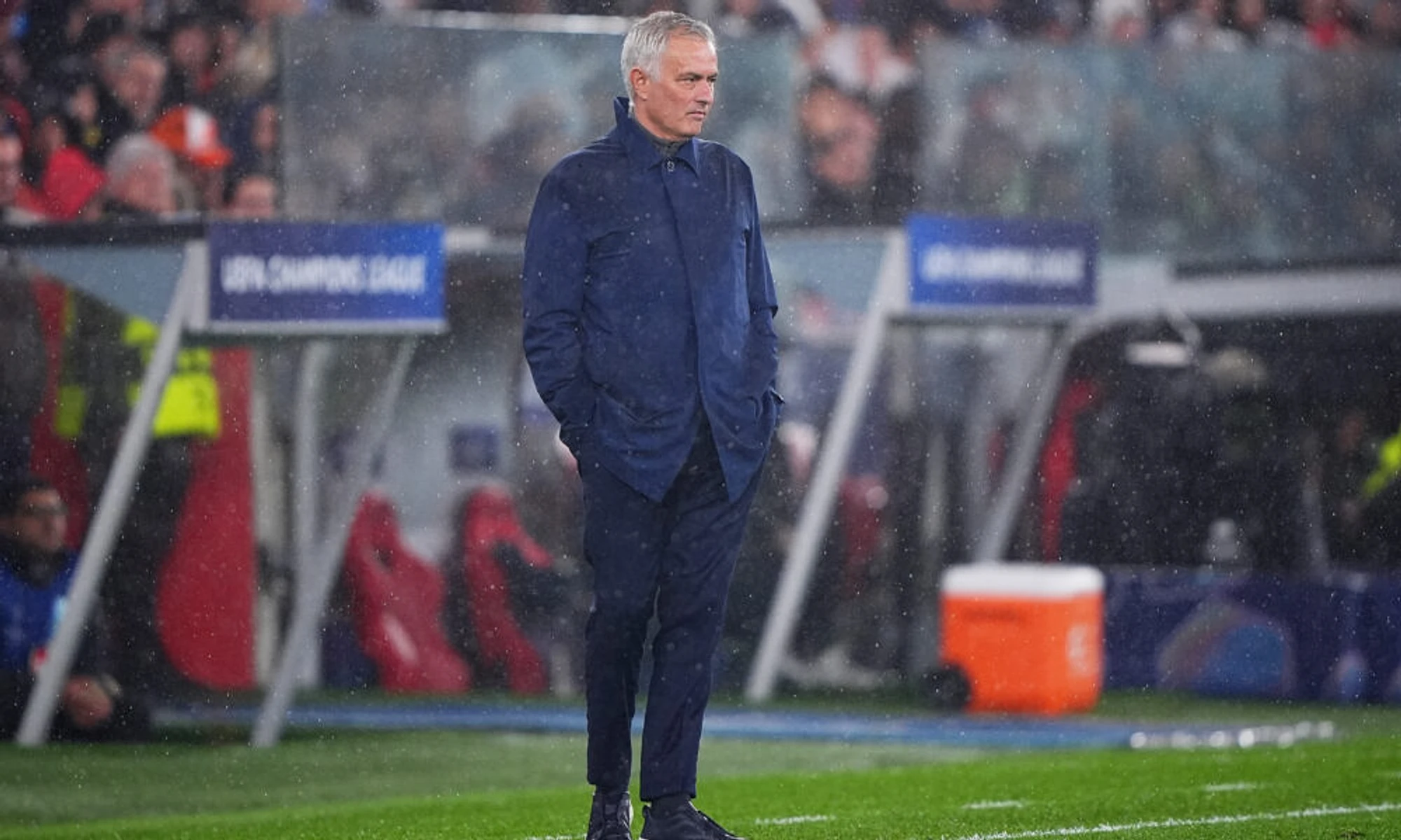 Real Madrid initiate contact as Mourinho lays down demands for head coach role
