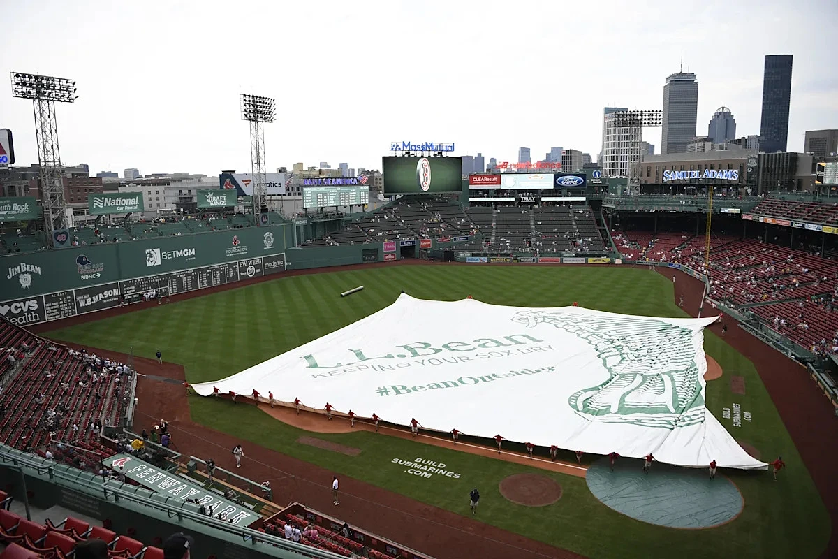 Rain threatens today’s game at Fenway between the Rays and Red Sox