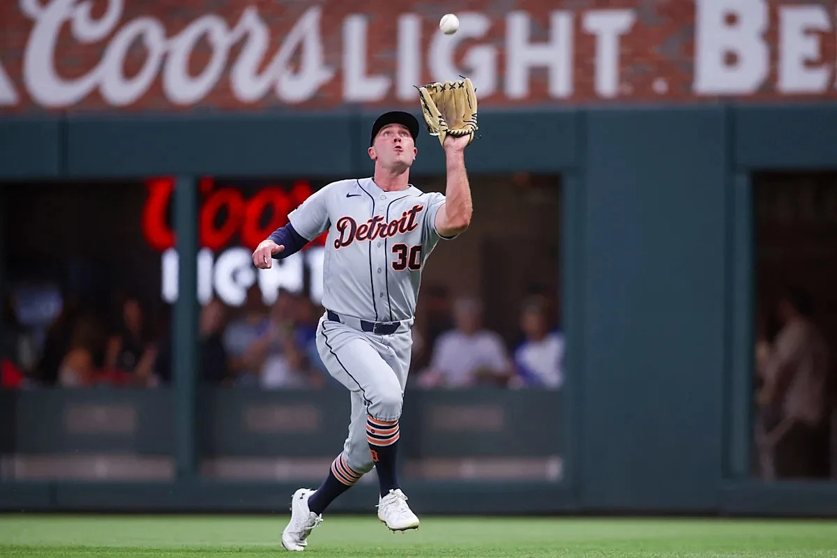 Detroit Tigers' Kerry Carpenter leaves game with possible injury