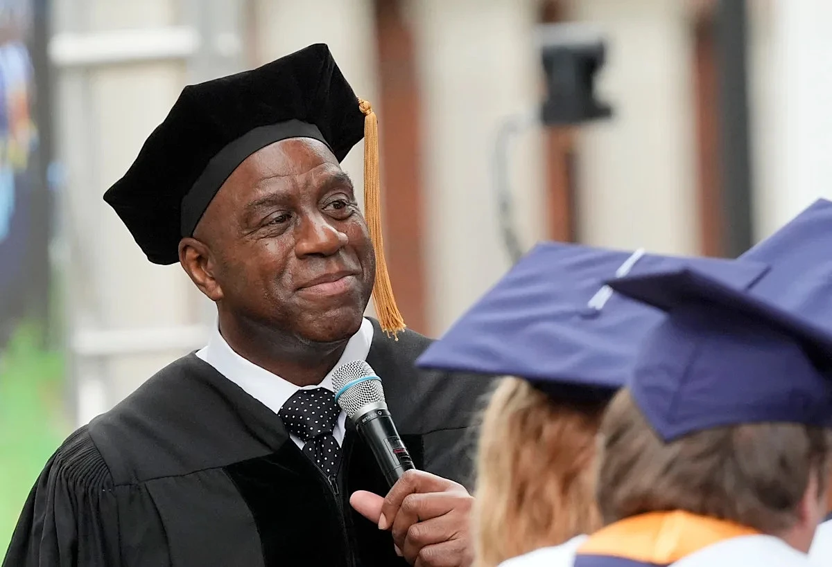 'Magic' Johnson shares 'magical' advice with Stillman graduates