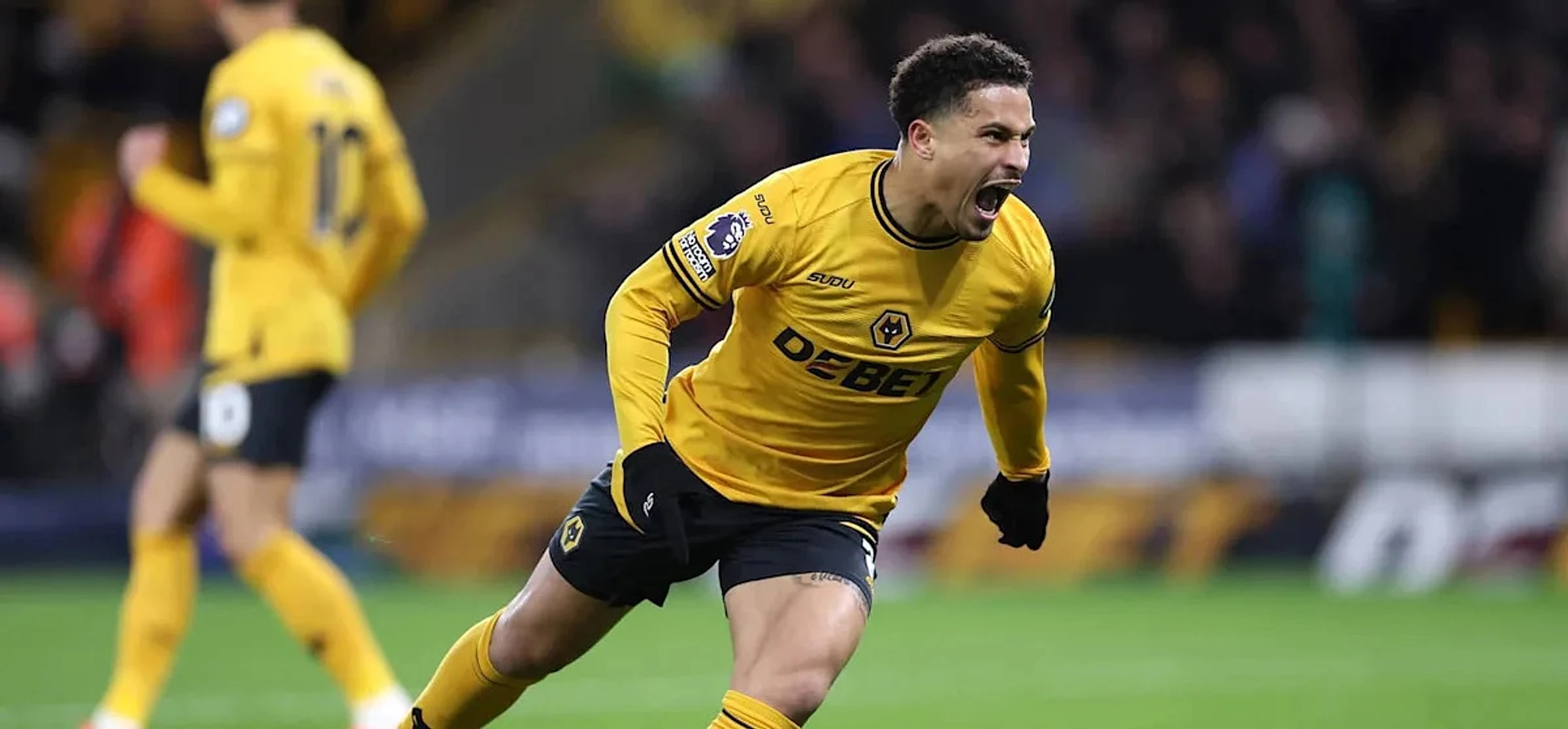 Manchester United urged to sell Diogo Dalot and Mason Mount in summer overhaul
