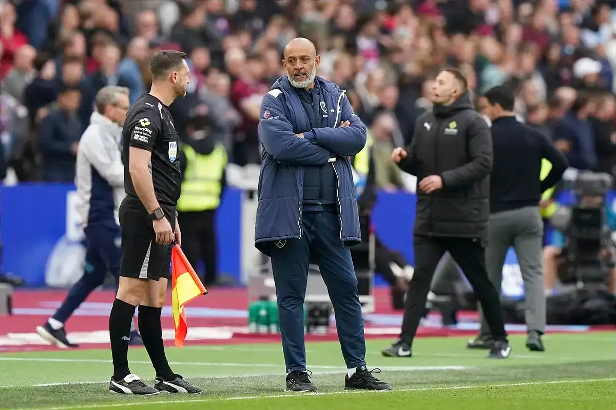 Nuno Espírito Santo fumes over inconsistency after disallowed West Ham goal