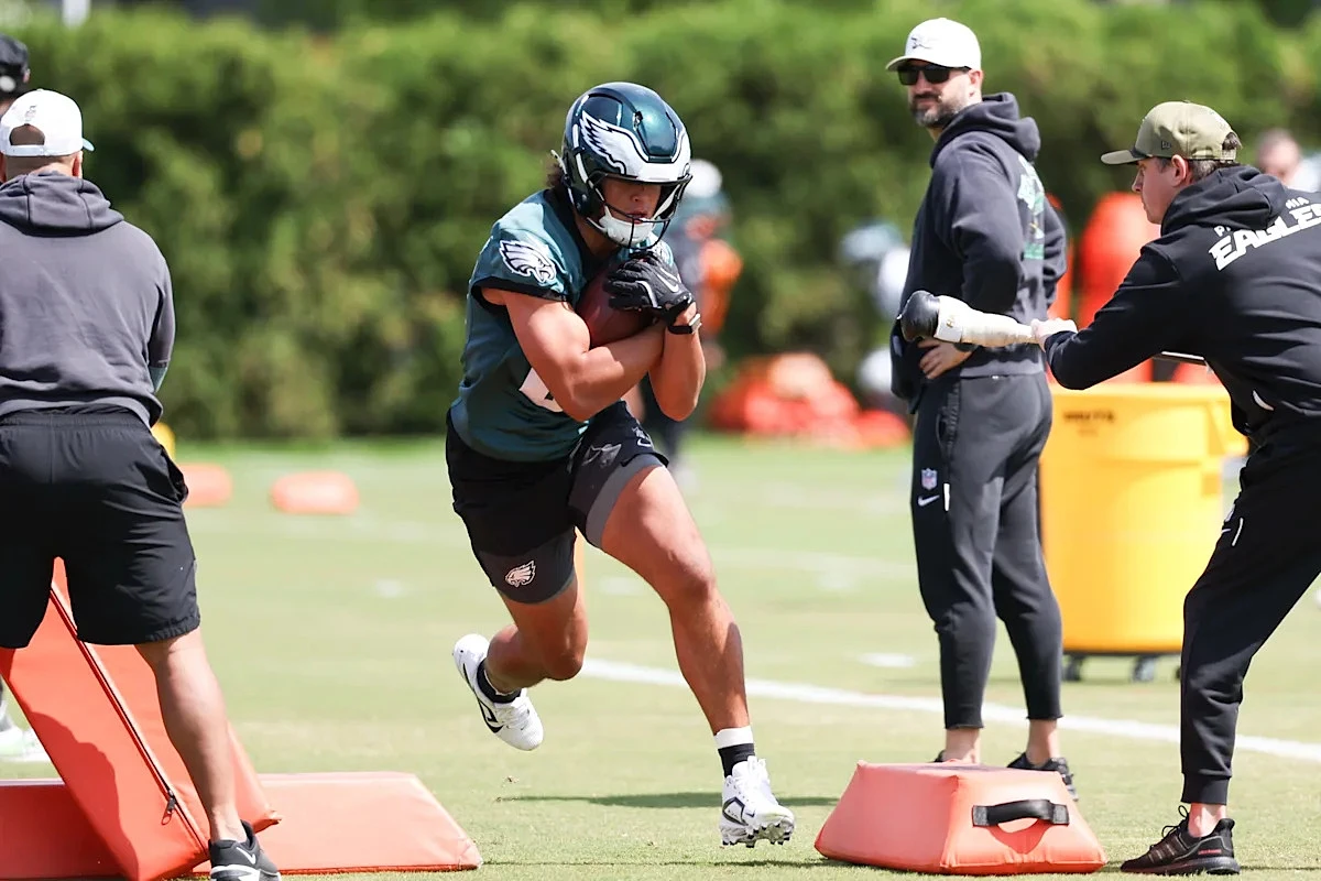 Jordan Matthews describes Eli Stowers as a 'blueprint' Eagles prospect