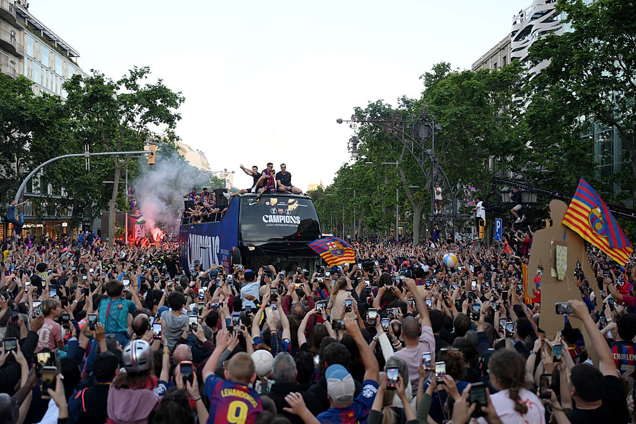 🎉Szczesny ended the row: the best of Barcelona’s parade