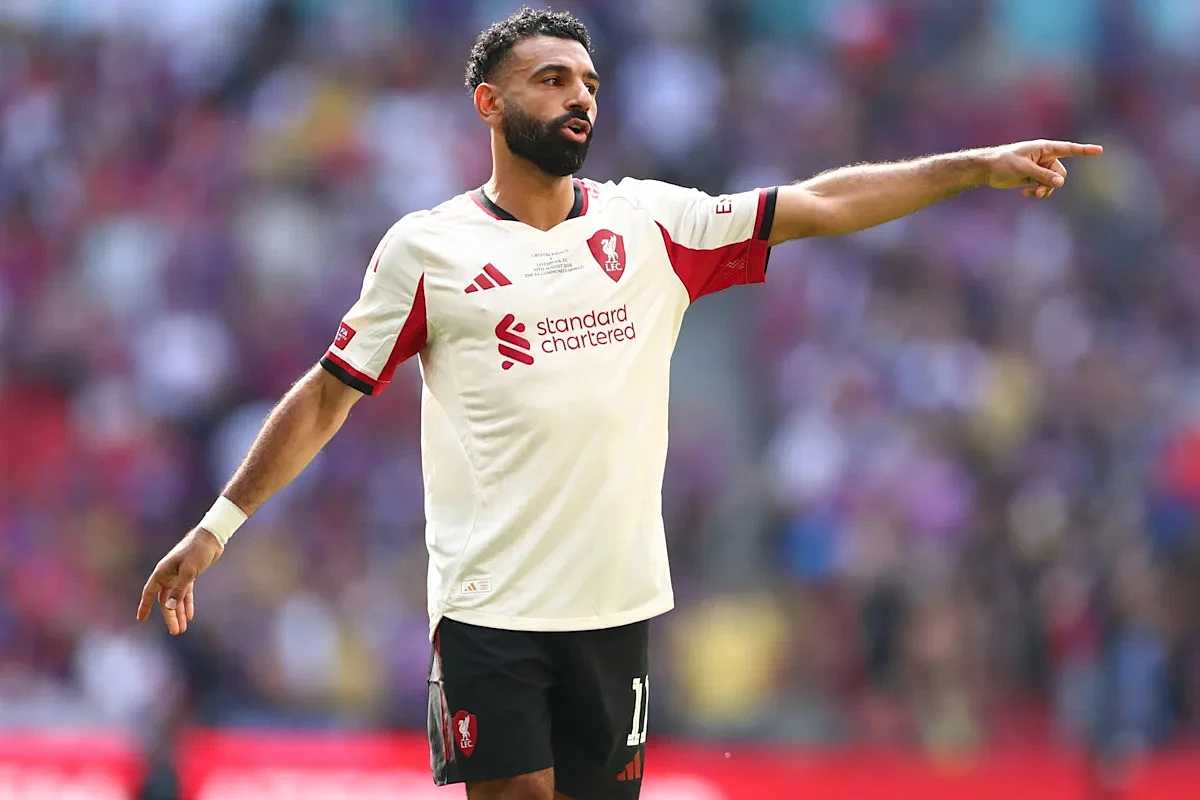Sky Sports provide Mohamed Salah transfer update ahead of Liverpool exit