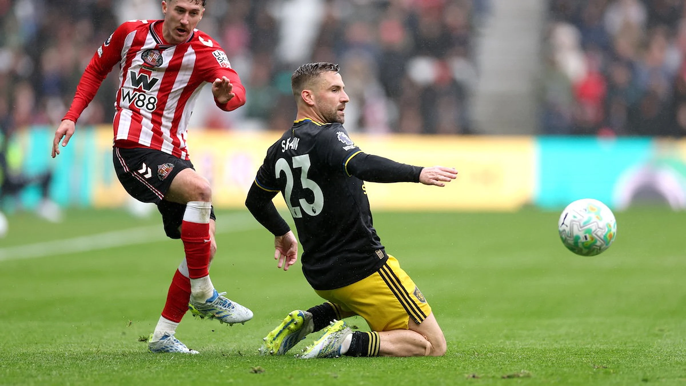 Luke Shaw set for England boost amid strong Man United form
