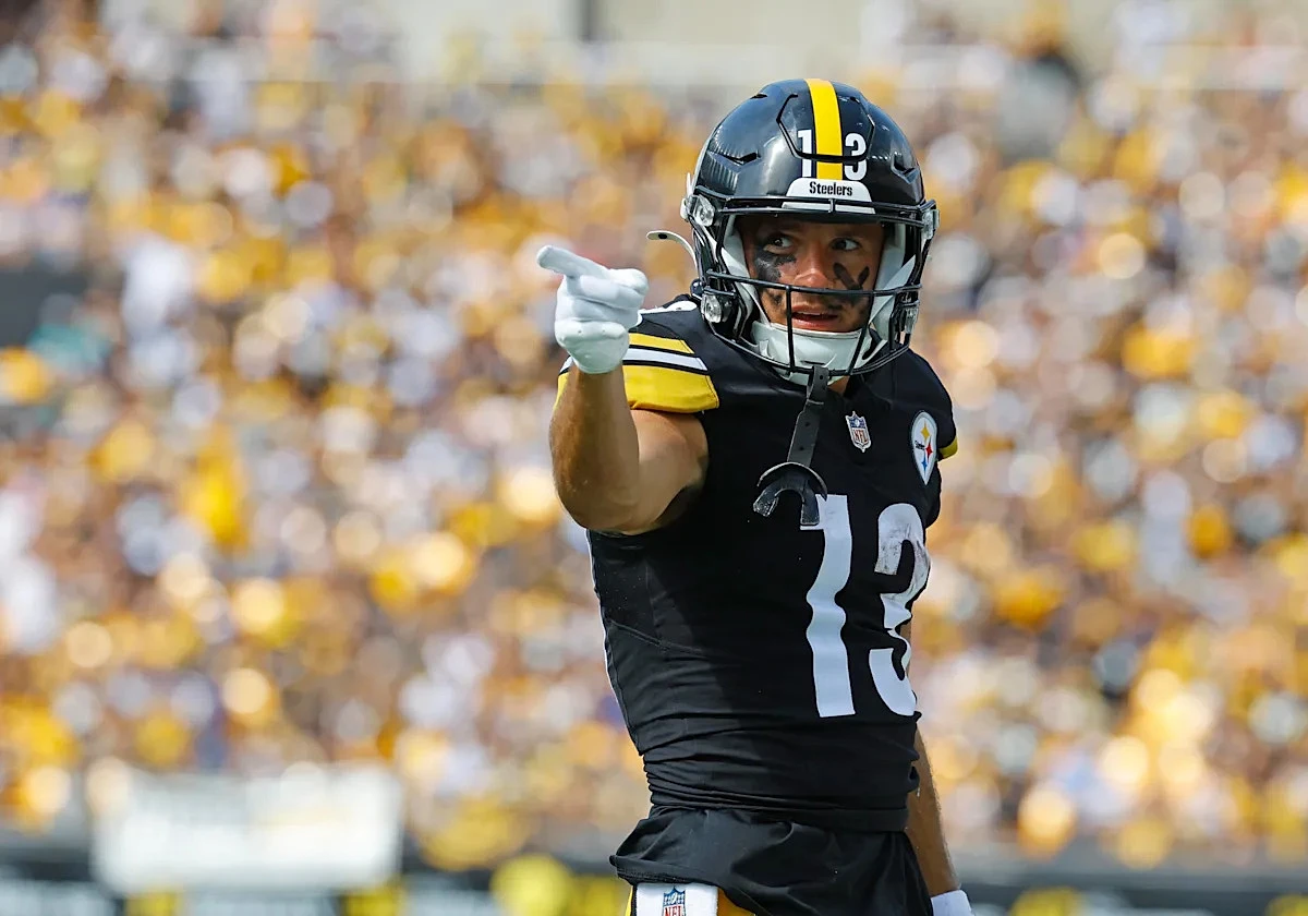 Bears sign 4 including Scotty Miller, UDFA WR Squirrel White retires