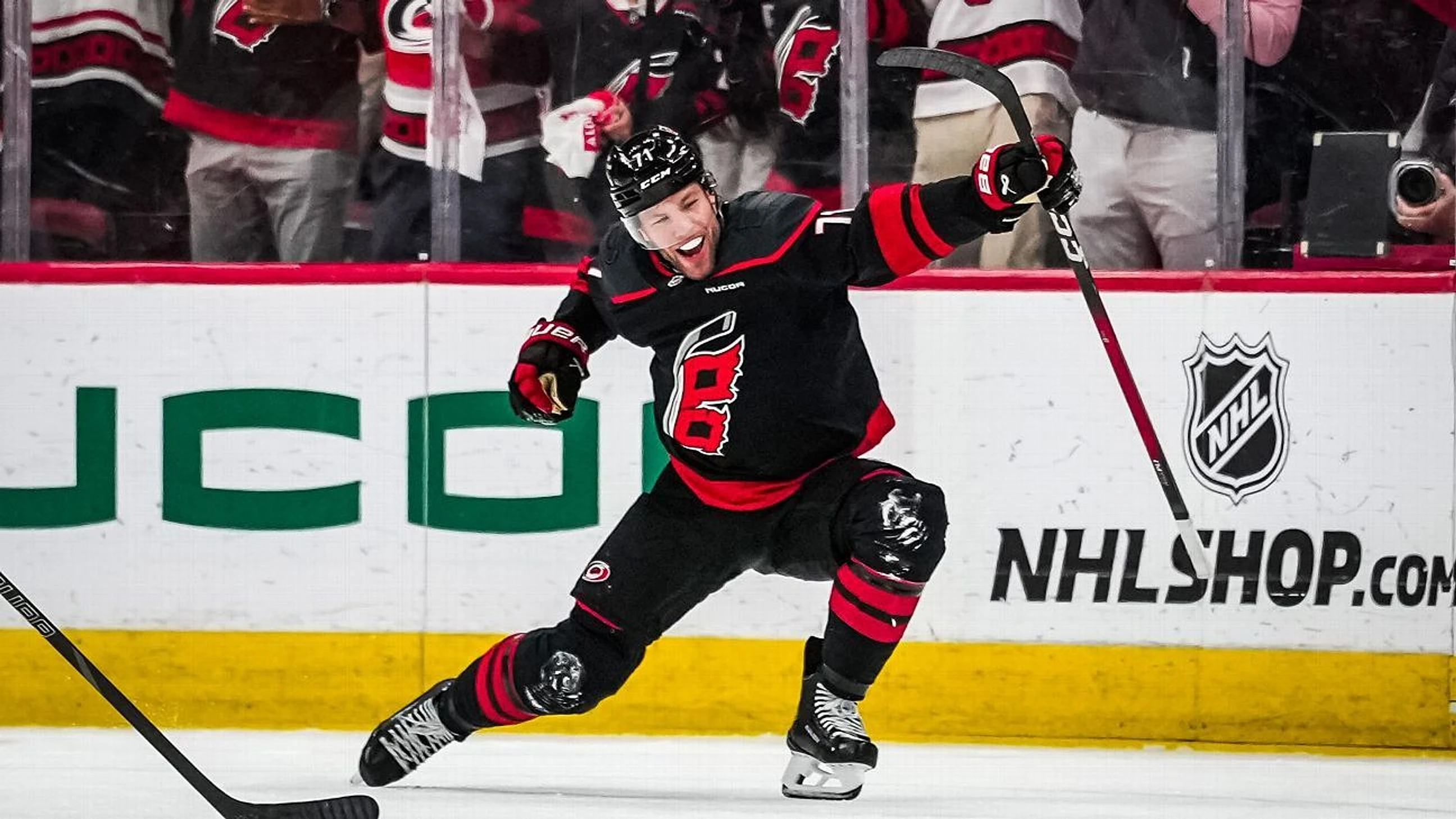 'Blast from the past': How Taylor Hall found his M...