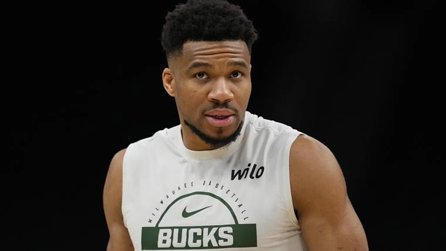 Why Lakers’ dream trade for Giannis Antetokounmpo hinges on an Austin Reaves sacrifice