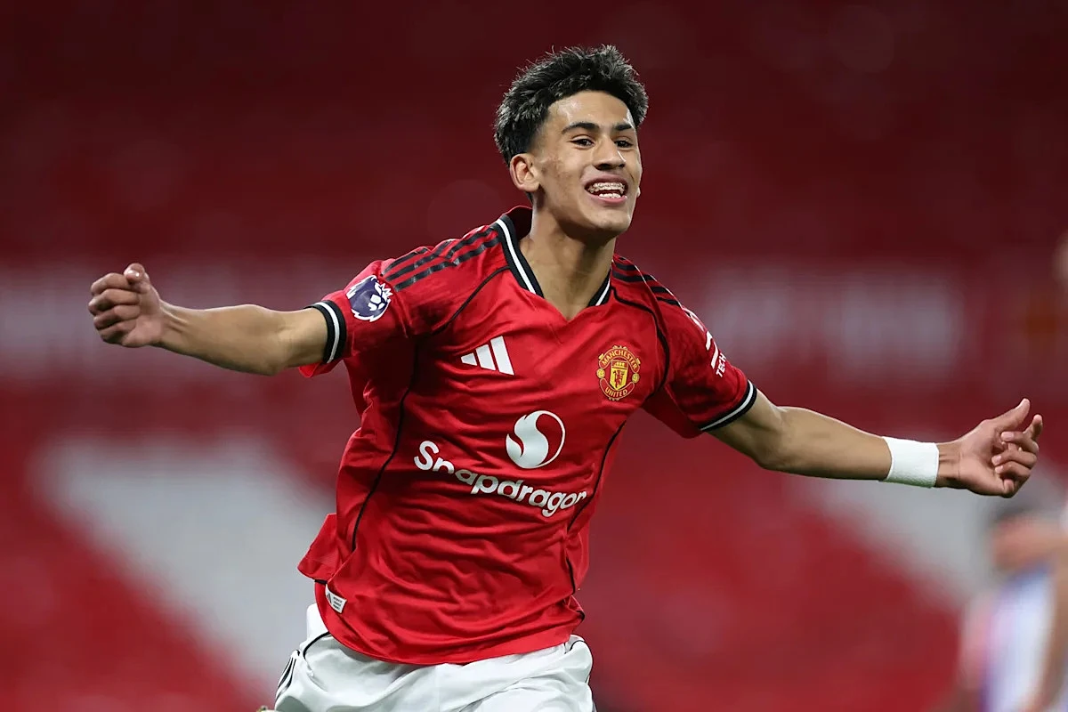 Manchester United talent JJ Gabriel named u-18 Player of the Year
