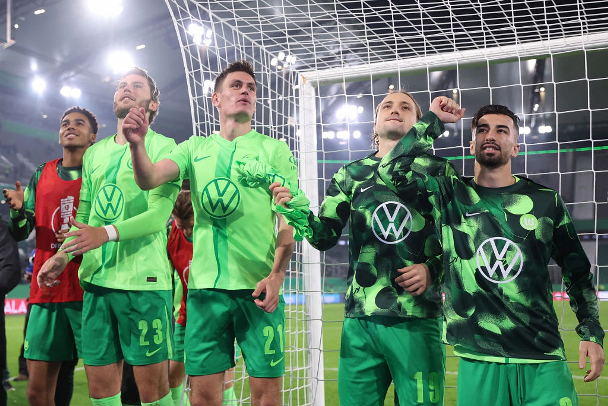 Two faces of the crisis: Bundesliga stars expose their club's main problem