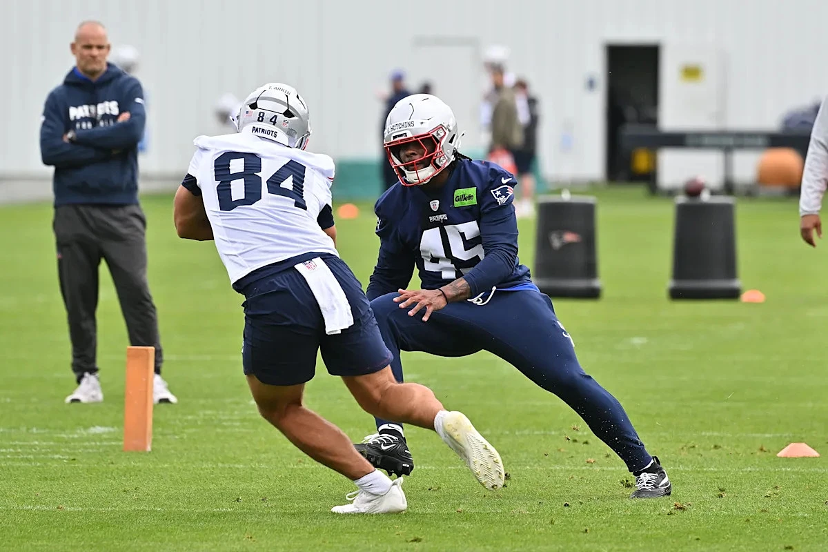 Report: Patriots rookie draft pick charged with 'assault and battery'