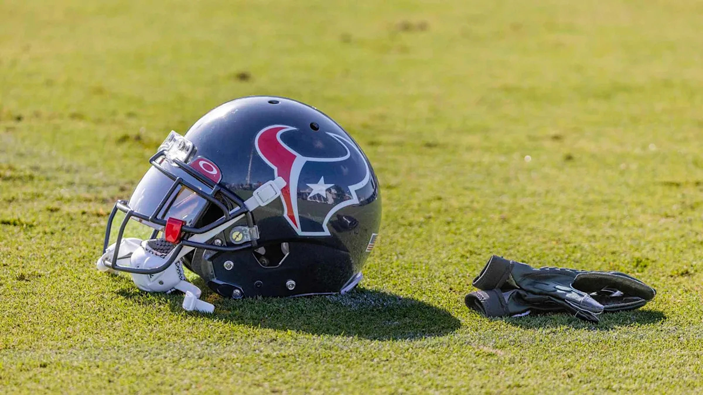 Texans sign 2026 second-round pick TE Marlin Klein