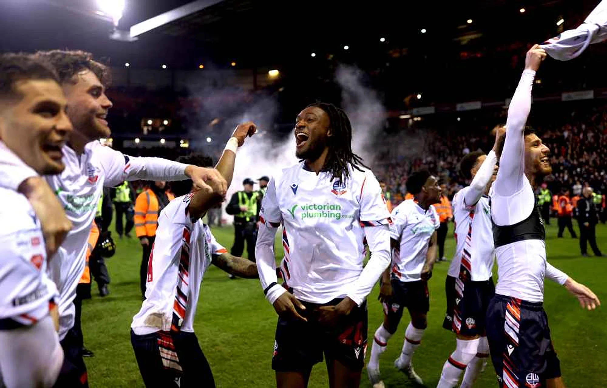 Bolton Wanderers Punish Bradford City To Reach Play-Off Final
