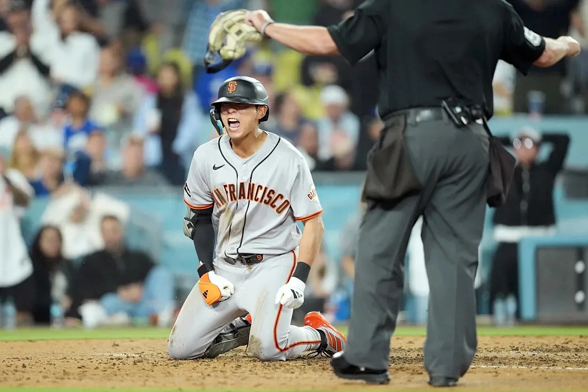 Giants Suffer Shaky Loss to Dodgers