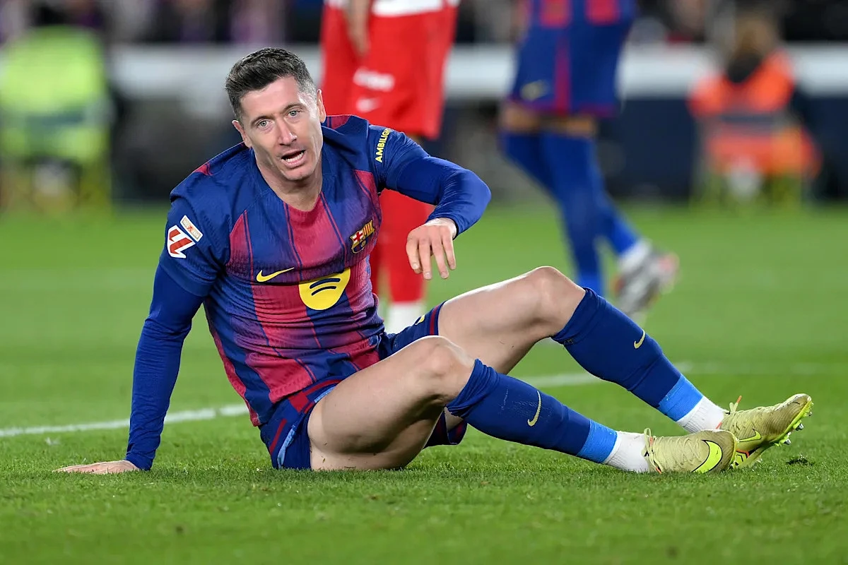 Robert Lewandowski ‘on the verge’ of announcing Barcelona exit