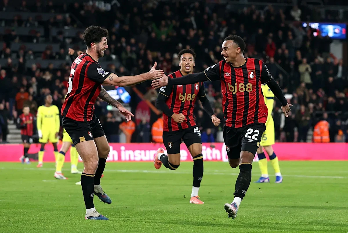 Bournemouth star announces exit amid transfer links
