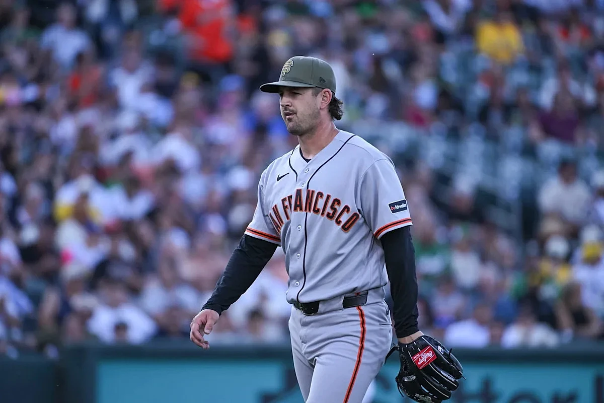 Tyler Mahle Struggles In Giants Loss