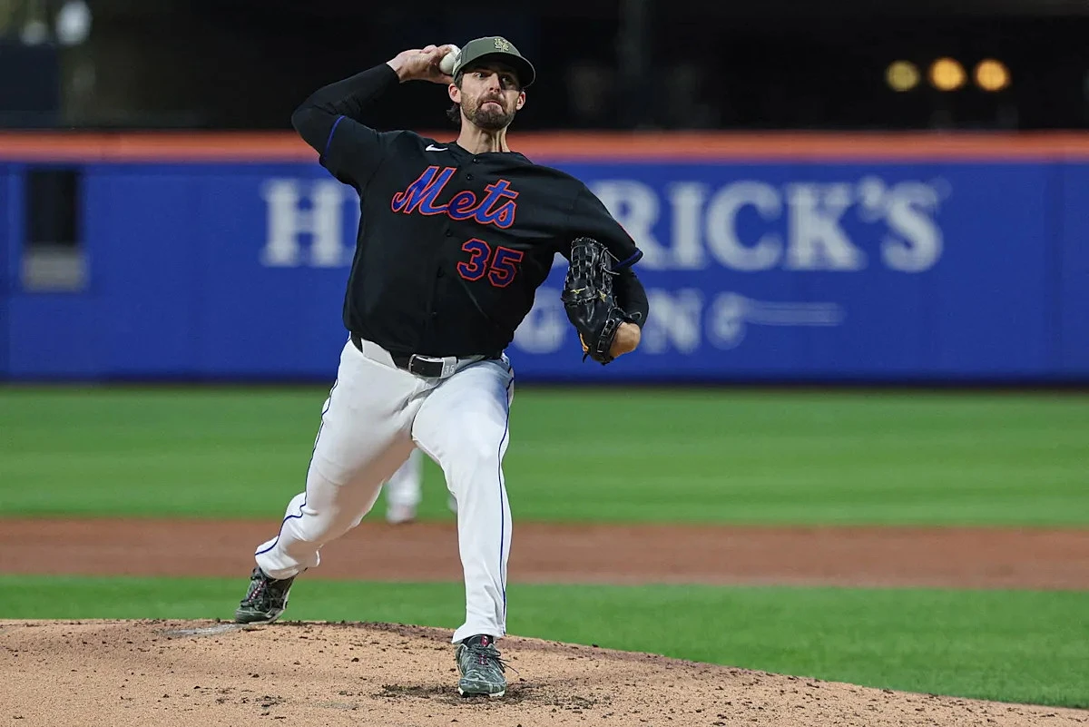 Mets Lose Holmes With A Broken Fibula On A 111-mph Comebacker In Loss To Yankees