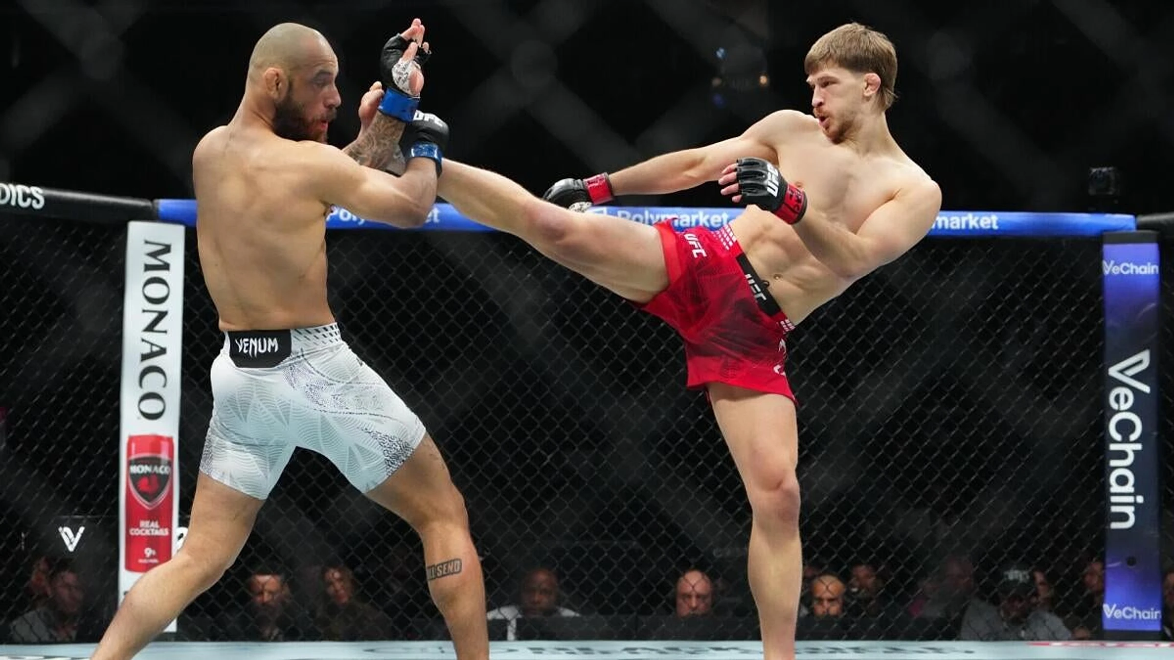 UFC Fight Night odds, lines, predictions, time: Arnold Allen vs. Melquizael Costa picks by elite MMA expert