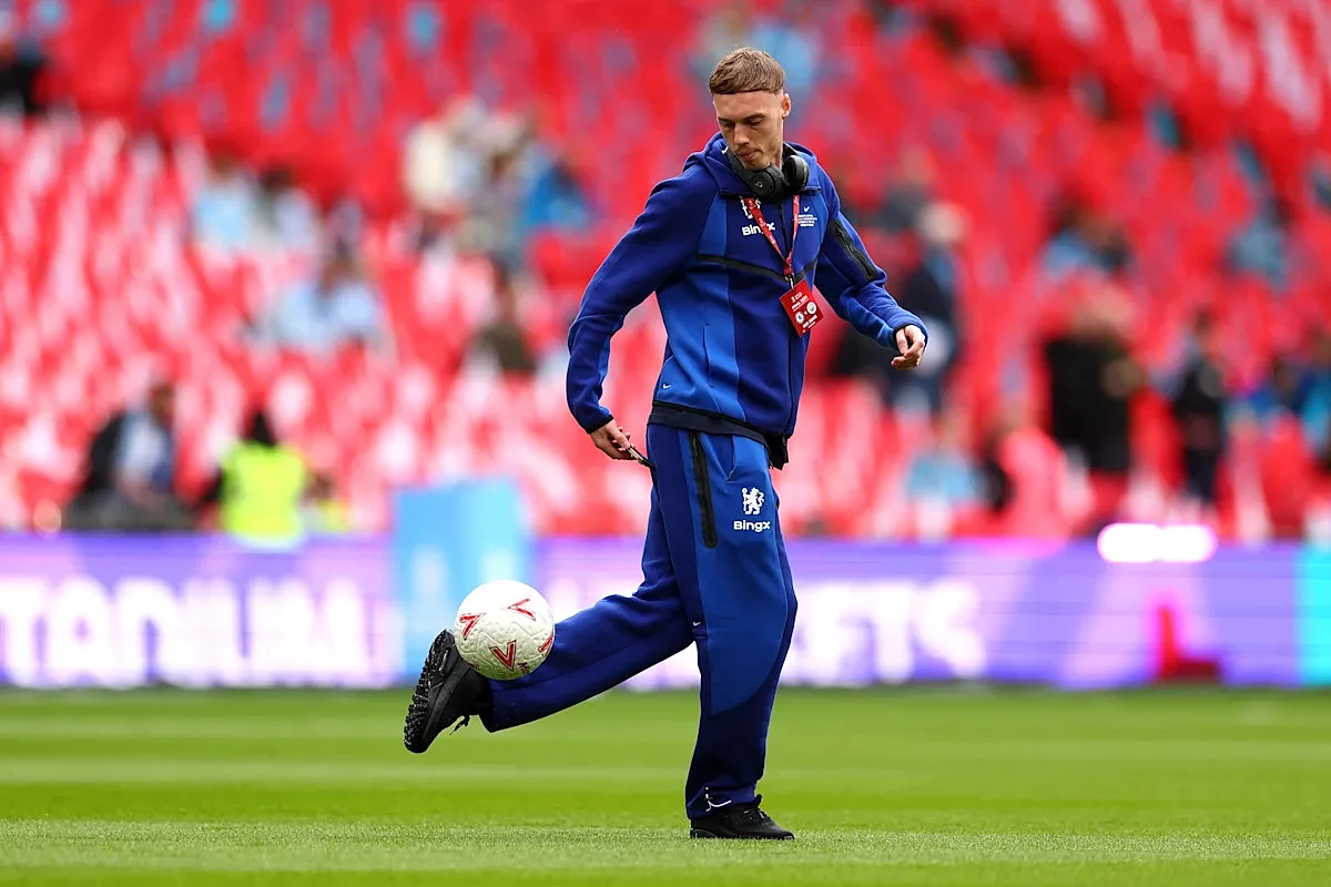 🚨 Chelsea and Man City name XIs for FA Cup final