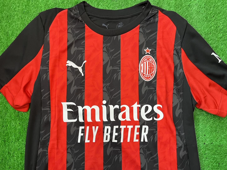 AC Milan Home Jersey 25/26 detail 4