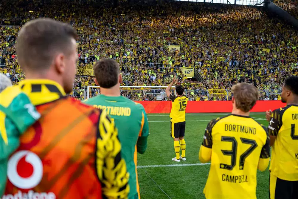 Borussia Dortmund 25-26 Home Jersey #15 Hummels #7 Bellingham #37 Campbell detail 8