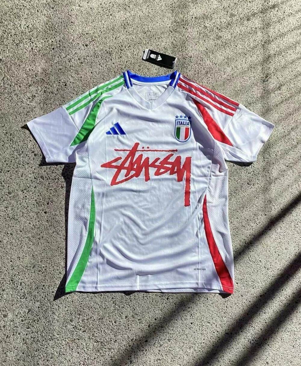 Flamengo & Inter Milan Signed Jerseys - Italy Home Kit detail 12